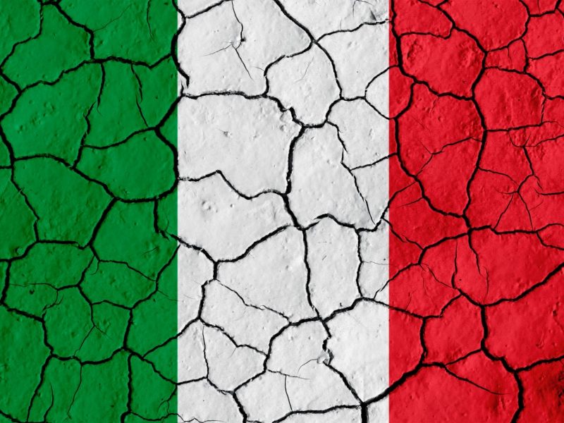 Italia Si Sgretola